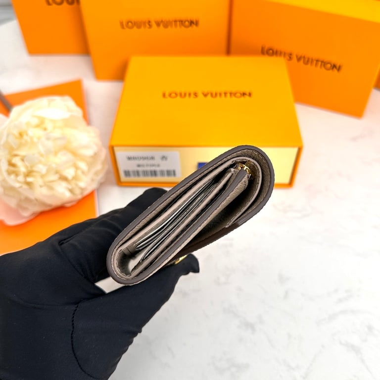 LOUIS VUITTON VICTORINE WALLET BLACK AND BEIGE 12CM M80968