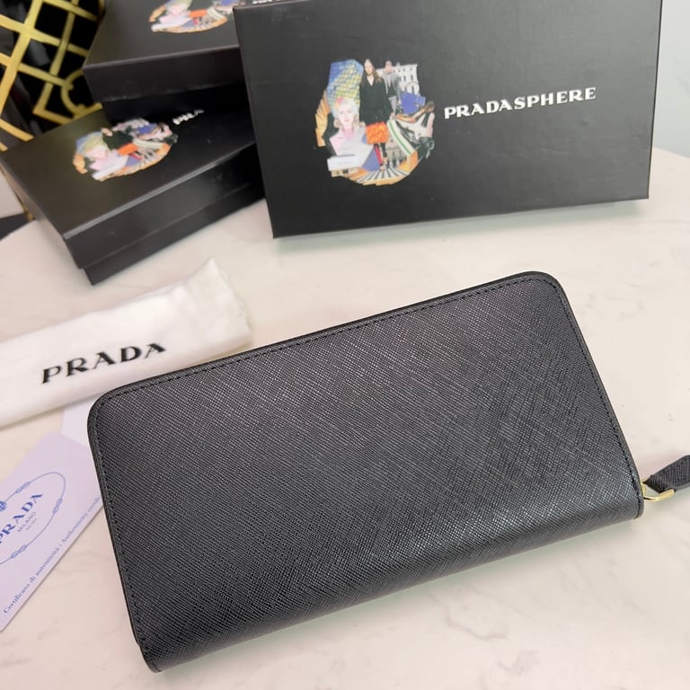 PR LARGE SAFFIANO LEATHER WALLET FULL BLACK 19CM 1ML506 QWA F0505
