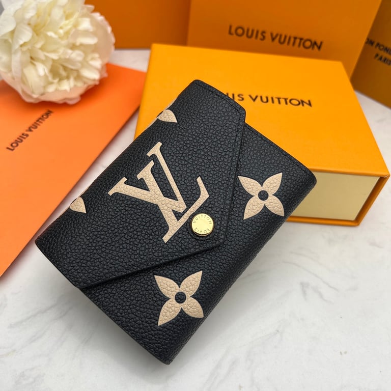LOUIS VUITTON VICTORINE WALLET BLACK AND BEIGE 12CM M80968