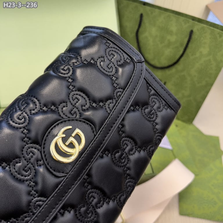 Gucci MATELASSE WALLET BLACK 23CM