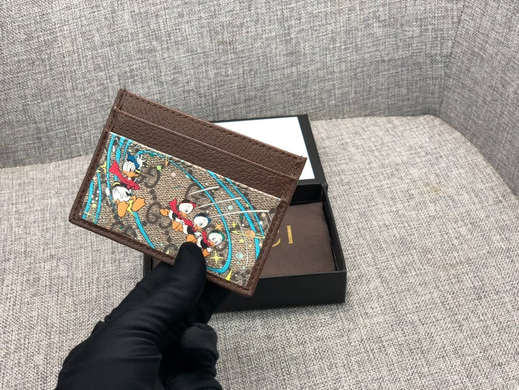Gucci X DISNEY DONALD DUCK WALLET BROWN 10CM