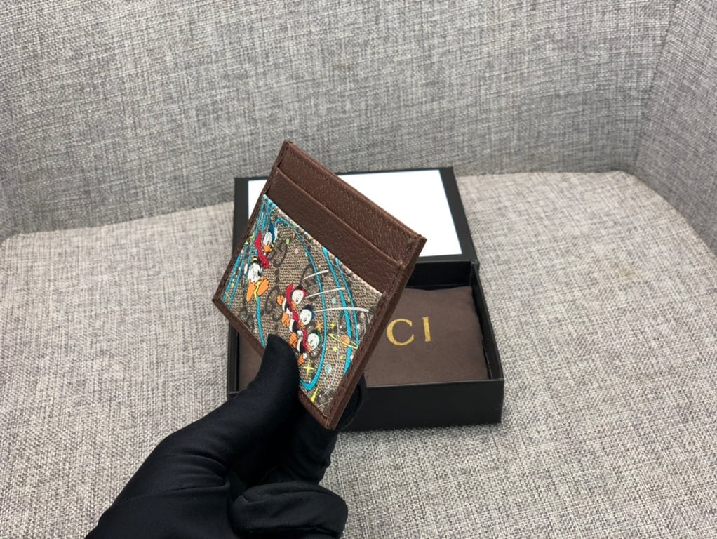 Gucci X DISNEY DONALD DUCK WALLET BROWN 10CM