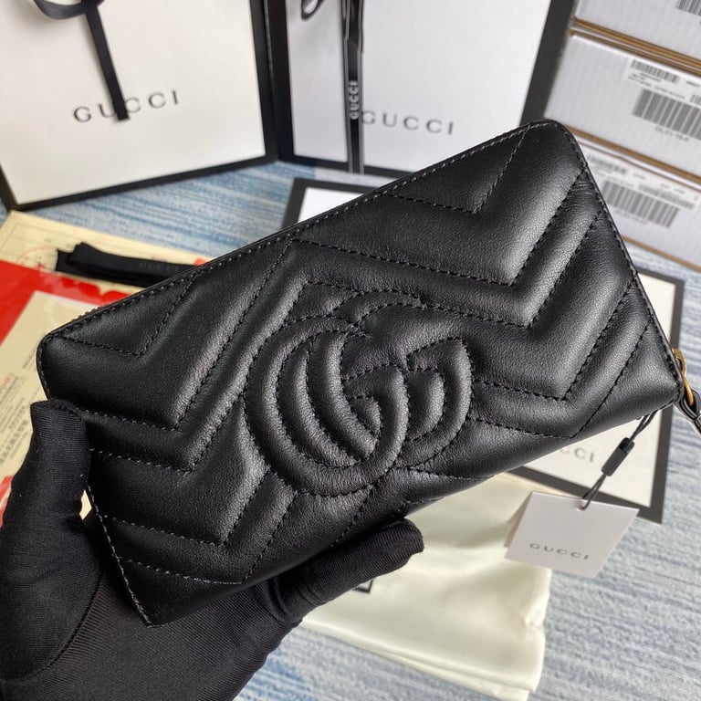 Gucci MARMONT MATELASSÉ ZIP AROUND WALLER 19CM BLACK