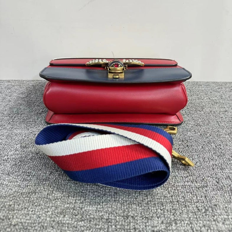 Gucci Queen Margaret White Red Blue Leather Crossbody Bag MeDiorum