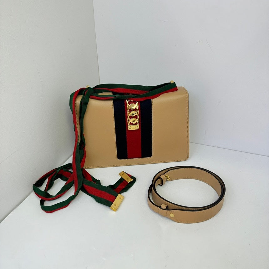 Gucci SyLouis Vuittonie Beige Leather Shoulder Bag 25cm