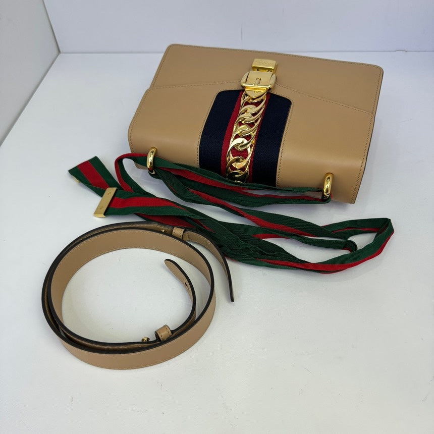Gucci SyLouis Vuittonie Beige Leather Shoulder Bag 25cm