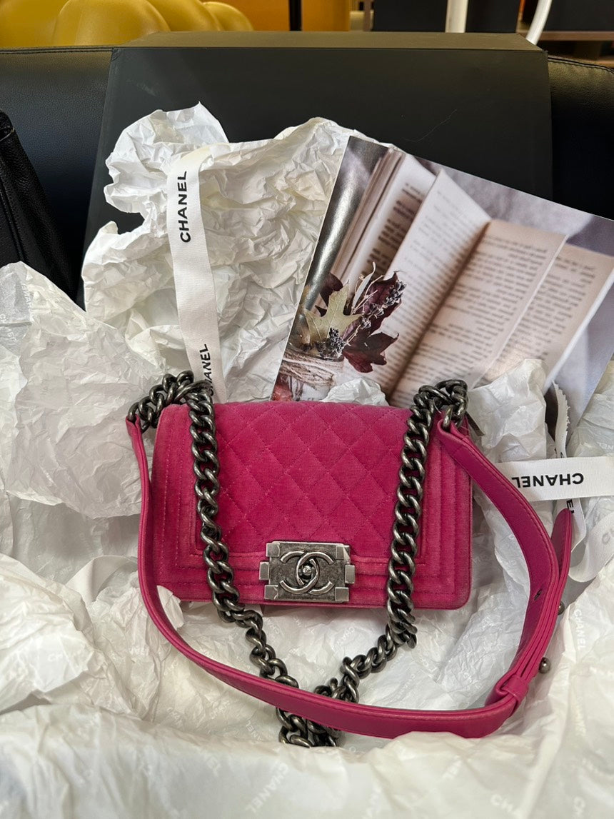 Chanel Rose Pink Small LeBoy Chain Crossbody Bag SiLouis Vuittoner Buckle