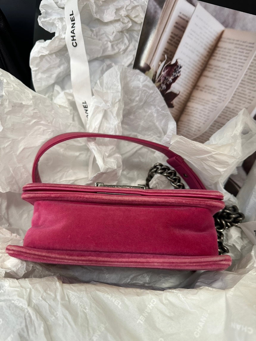 Chanel Rose Pink Small LeBoy Chain Crossbody Bag SiLouis Vuittoner Buckle