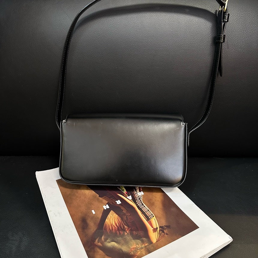 Celineline Arc de Triomphe Black Gold Baguette Shoulder Bag 20cm