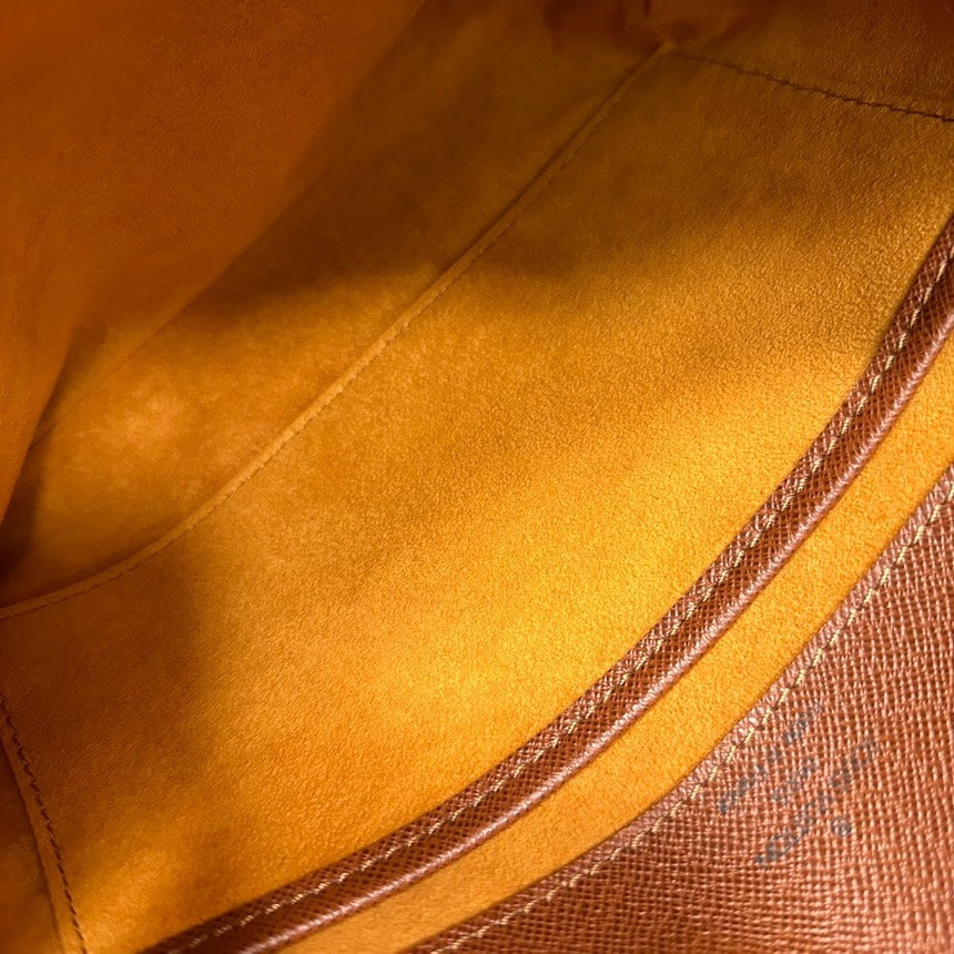 Louis Vuitton Monogram Brown Canvas Shoulder Bag Medium