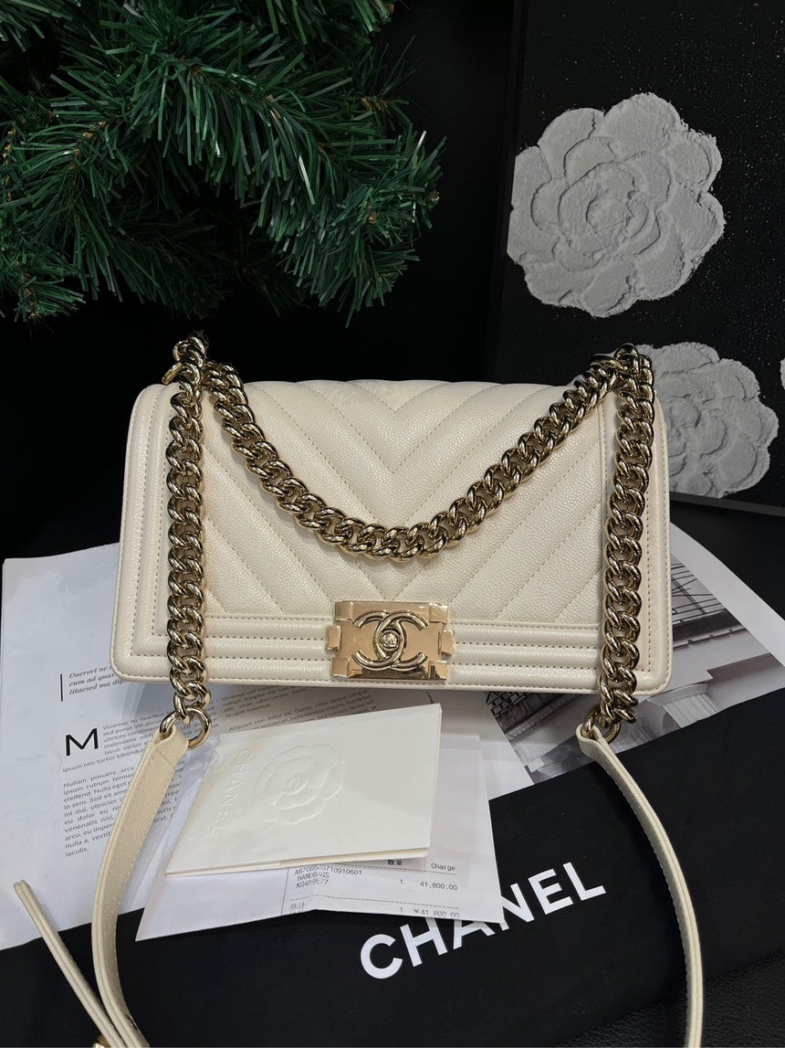 Chanel MeDiorum White Leather Lychee Pattern LeBoy Crossbody Bag