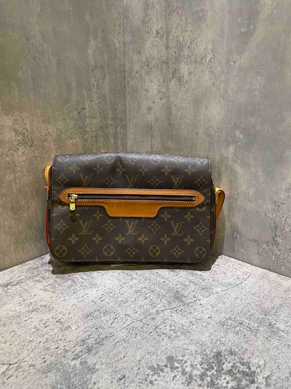 Louis Vuitton Monogram Canvas Crossbody Vintage Brown MeDiorum