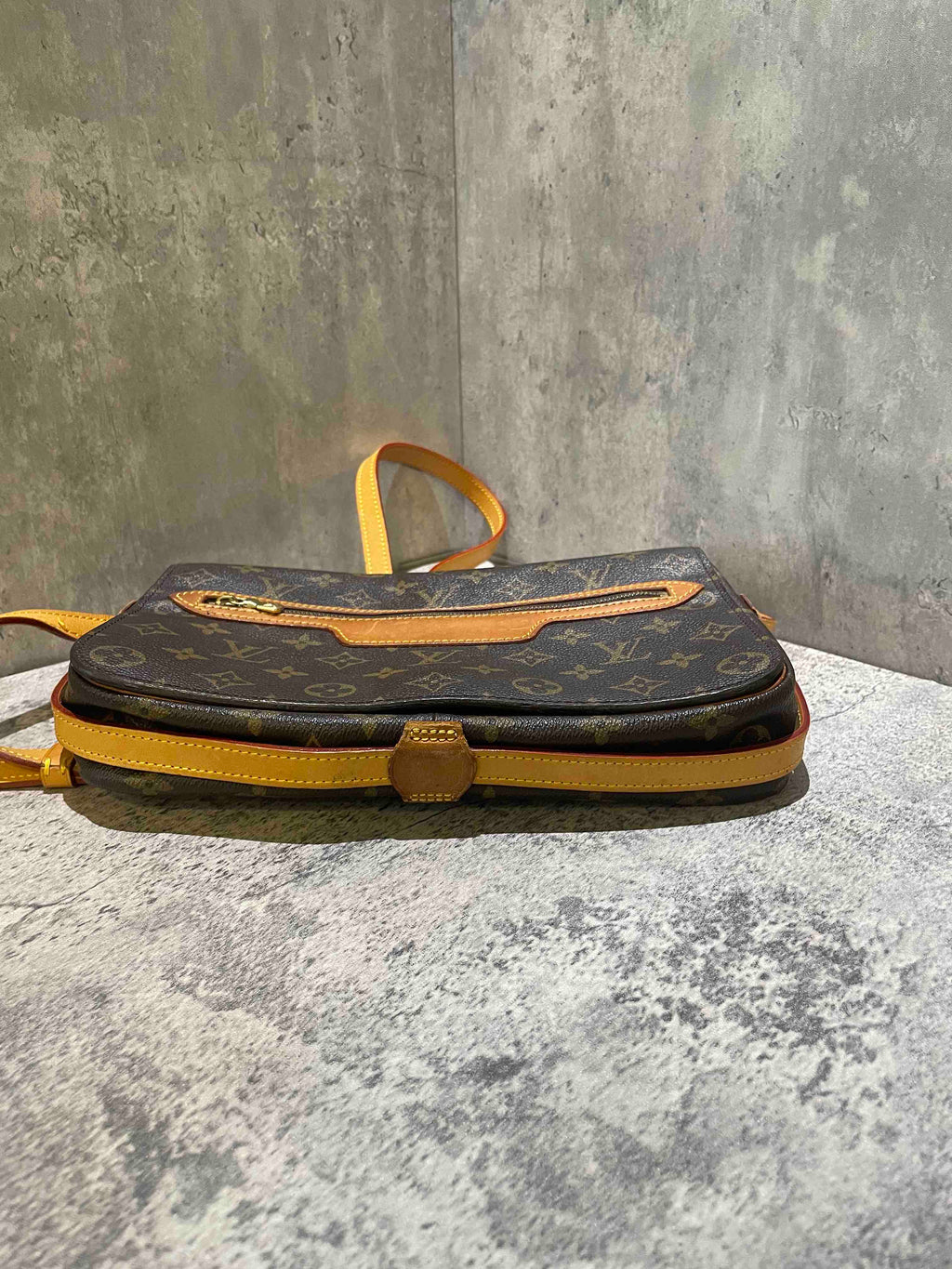 Louis Vuitton Monogram Canvas Crossbody Vintage Brown MeDiorum