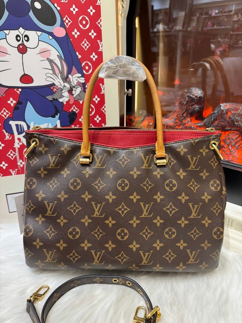 Louis Vuitton Monogram Canvas Crossbody Bag Brown MeDiorum