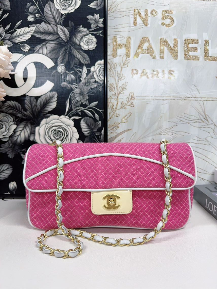 Chanel Classic Flap Pink Quilted Handbag Medium Size