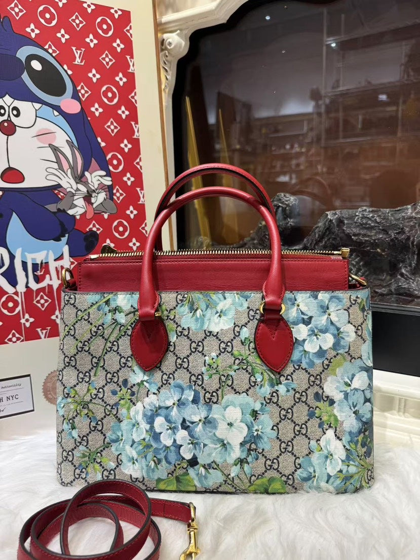 Gucci Blooms Gucci Supreme Canvas Red Leather Floral Crossbody Bag MeDiorum