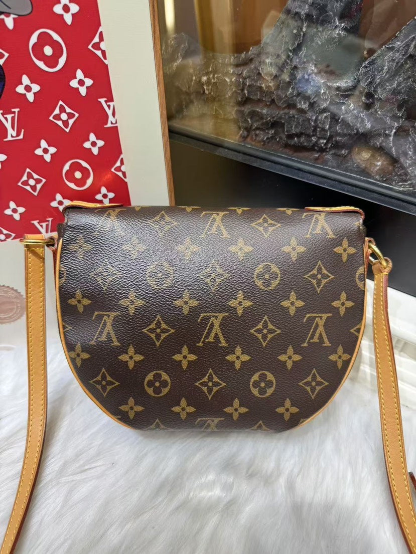 Louis Vuitton Monogram Canvas Crossbody Bag Brown MeDiorum