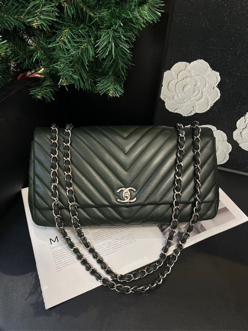 Chanel Dark Green CF V-Pattern Leather Crossbody Bag MeDiorum