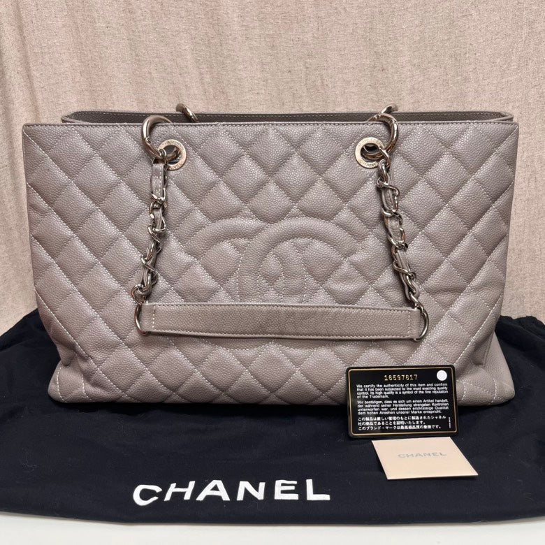 Chanel PST Beige Quilted Leather Chain Shoulder Bag Medium