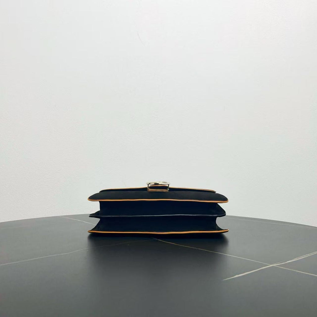 Gucci Horsebit 1955 Black Shoulder Bag