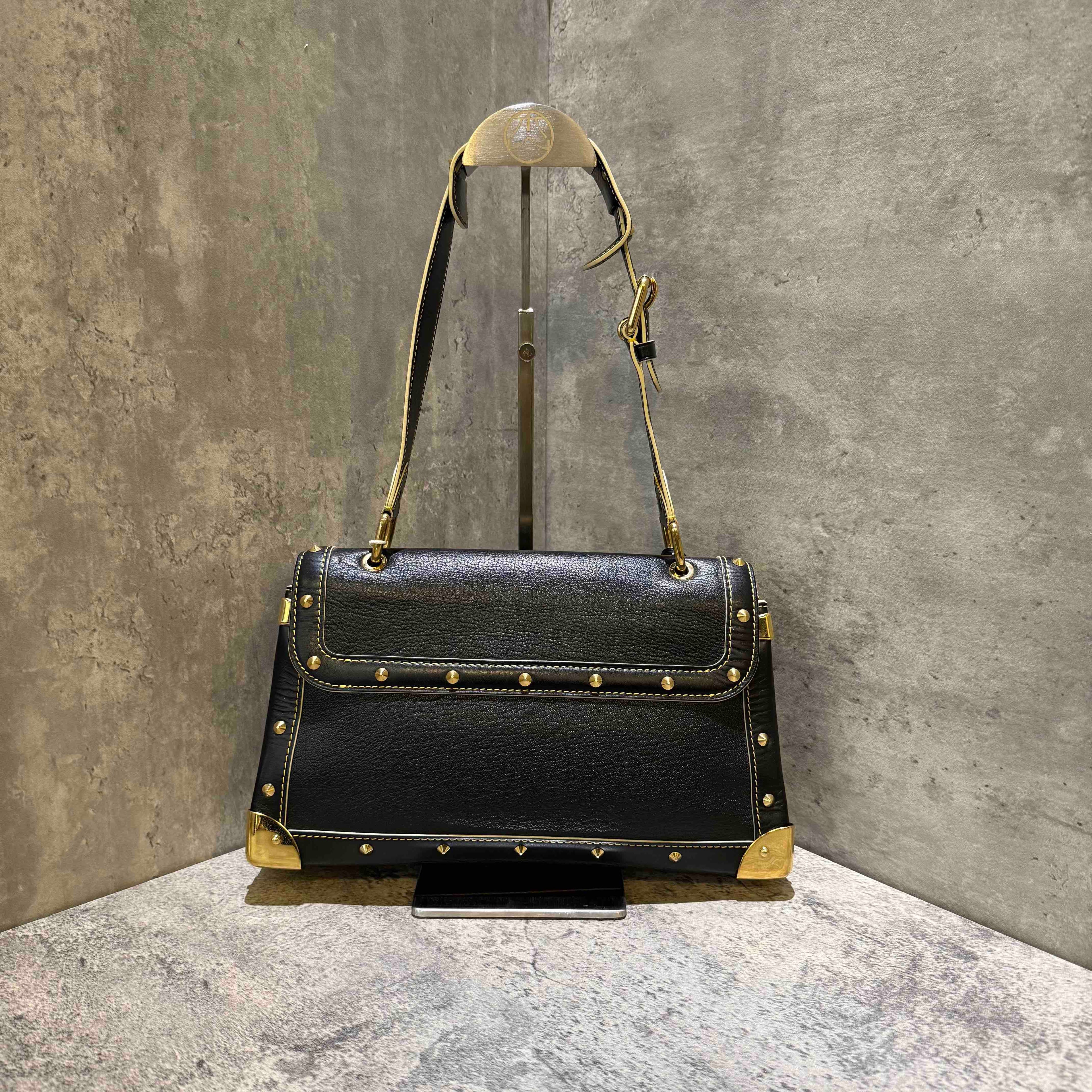 Louis Vuitton Suhali Leather Black Shoulder Bag