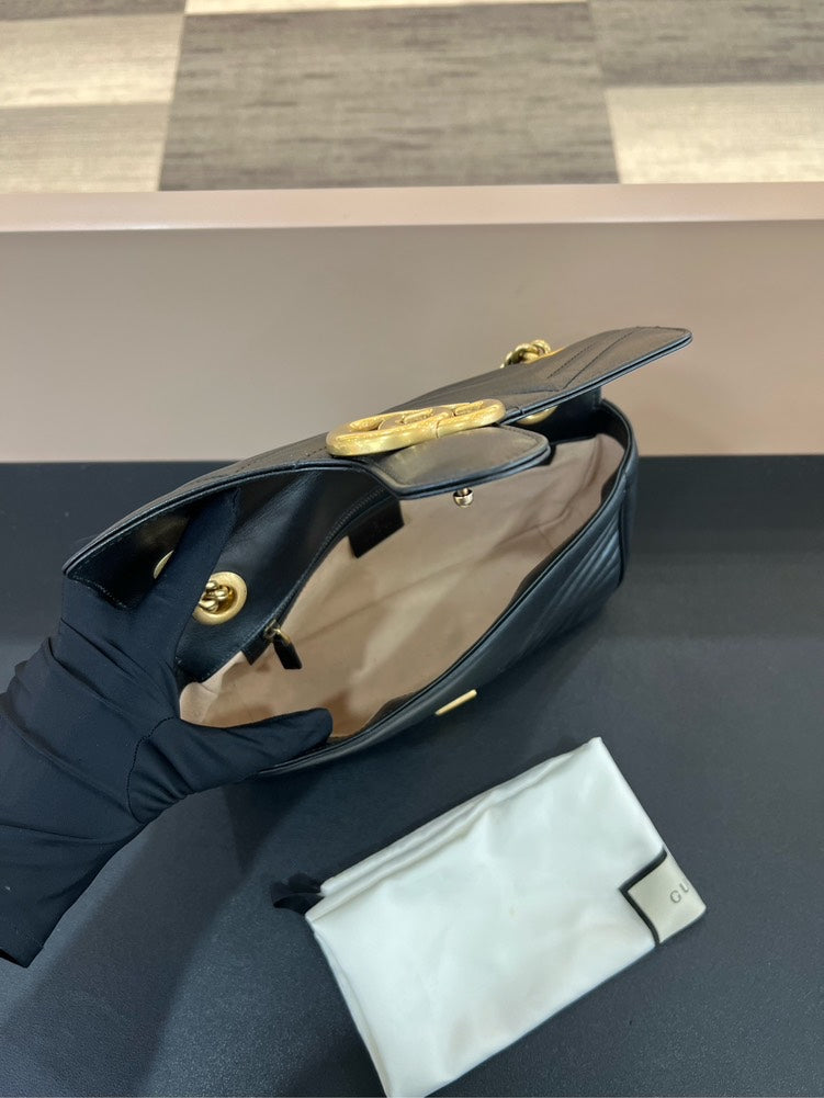 Gucci Marmont 26 Black Shoulder Bag