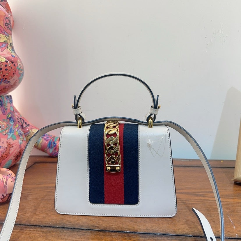 Gucci SyLouis Vuittonie White Shoulder Bag