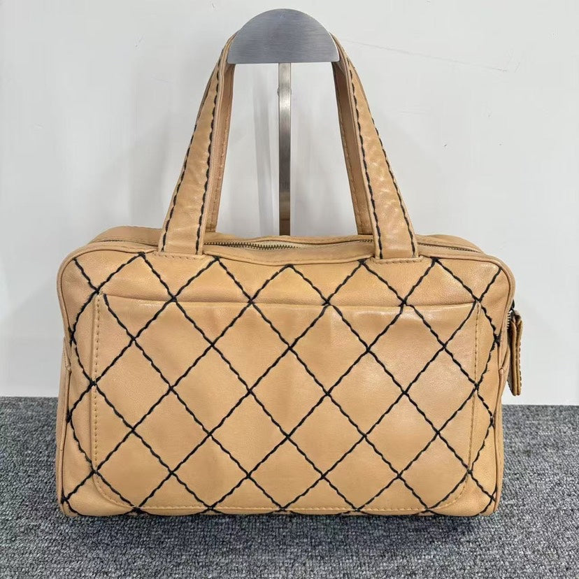 Chanel Diamond Quilted Beige Leather Shoulder Tote Bag
