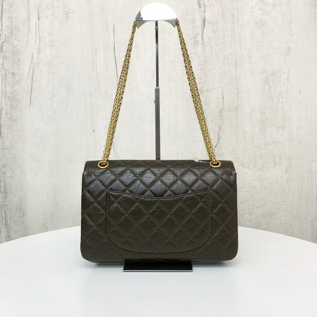 Chanel 2.55 Quilted Leather Shoulder Bag in Black - 2017-2018