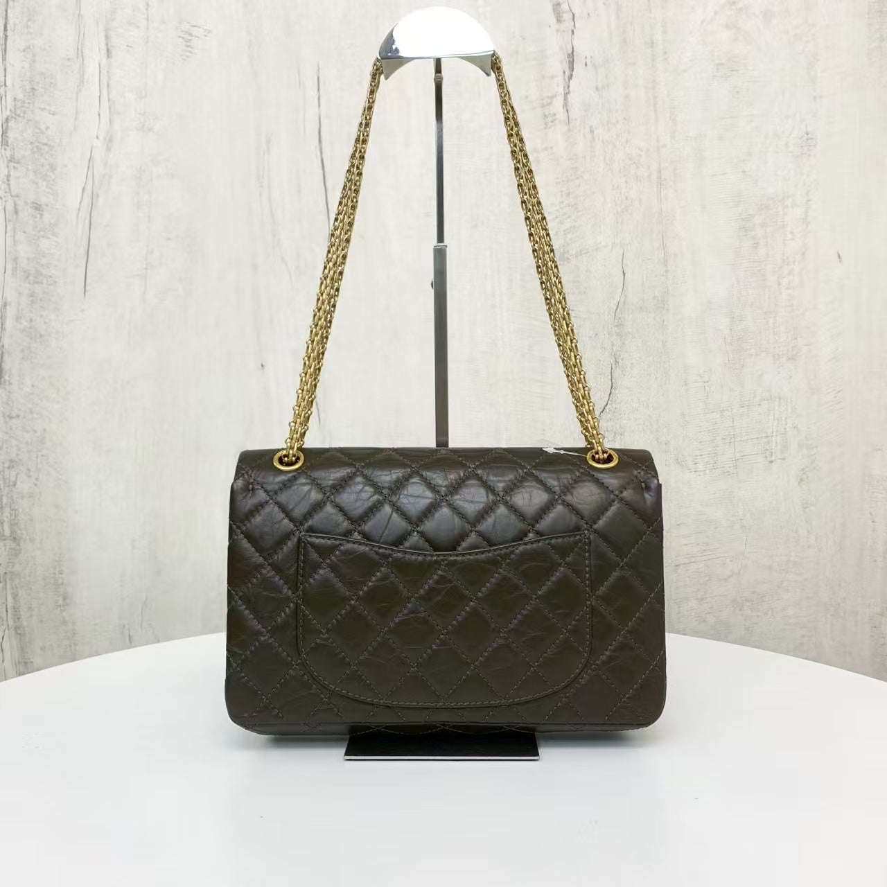 Chanel 2.55 Quilted Leather Shoulder Bag in Black - 2017-2018