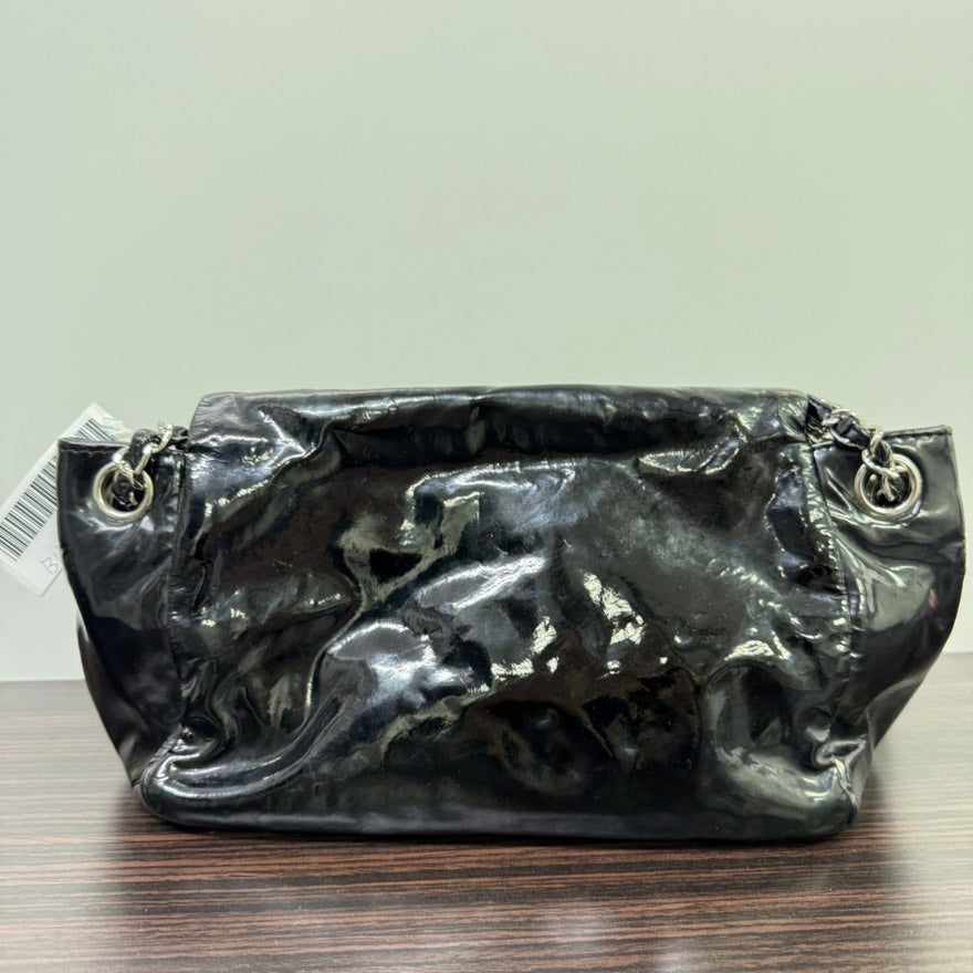 Chanel Patent Leather Chain Shoulder Bag in Black - LB109951