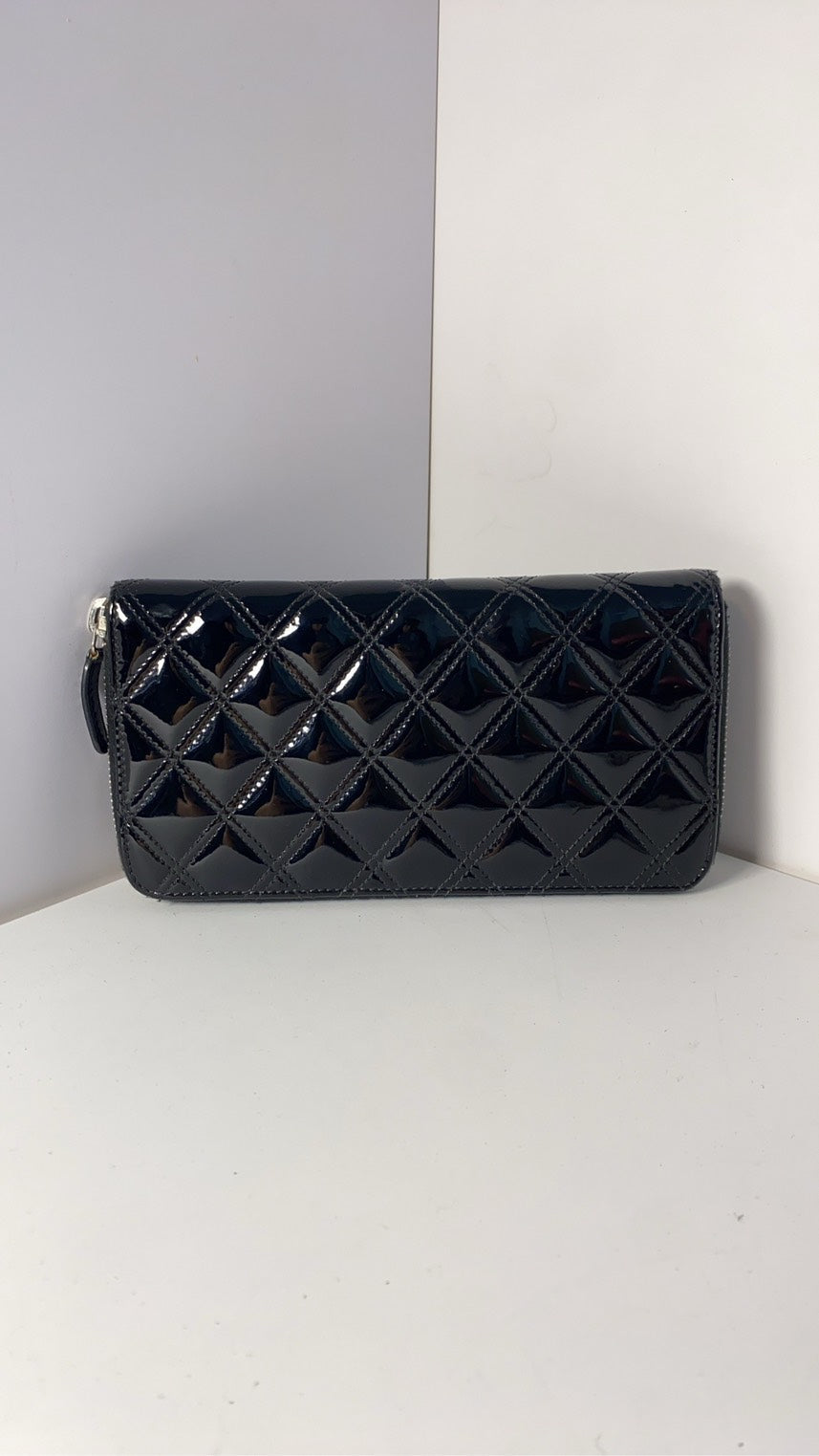 Chanel Classic Black Patent Wallet - Preloved Designer Accessory