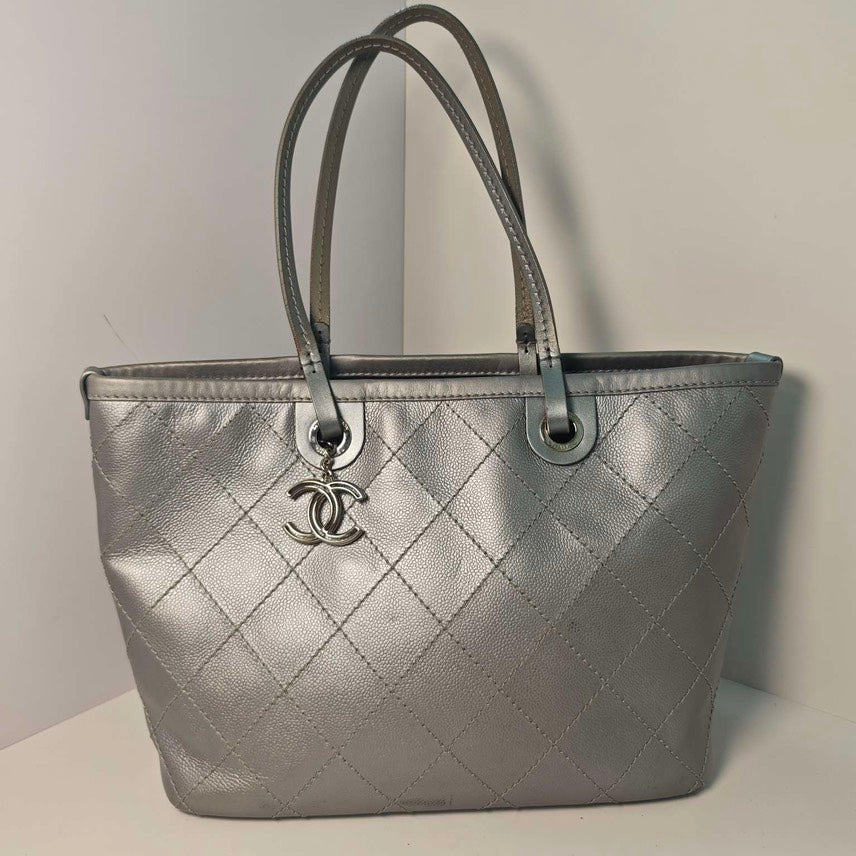 Chanel Caviar Tote SiLouis Vuittoner Shoulder Bag