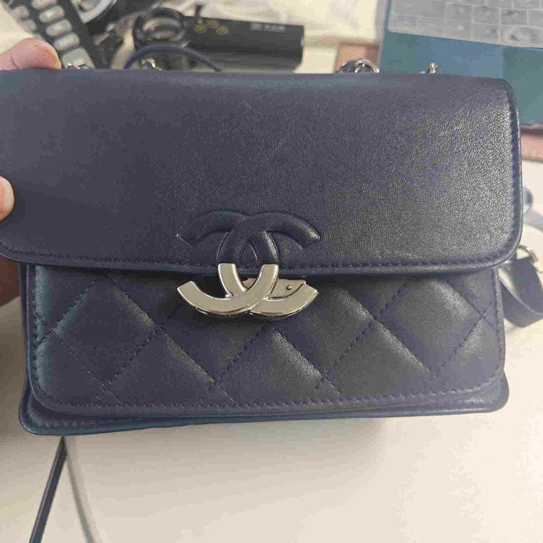 Chanel Quilted Blue Shoulder Bag 12334088