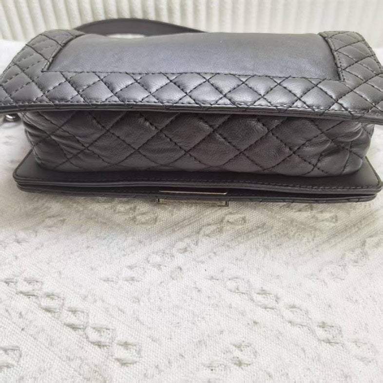 CHANEL Boy Bag Black Leather Shoulder Bag