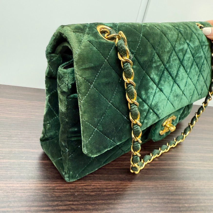 Vintage Chanel VeLouis Vuittonet Classic Double Flap Bag LB110101 Green Shoulder Bag