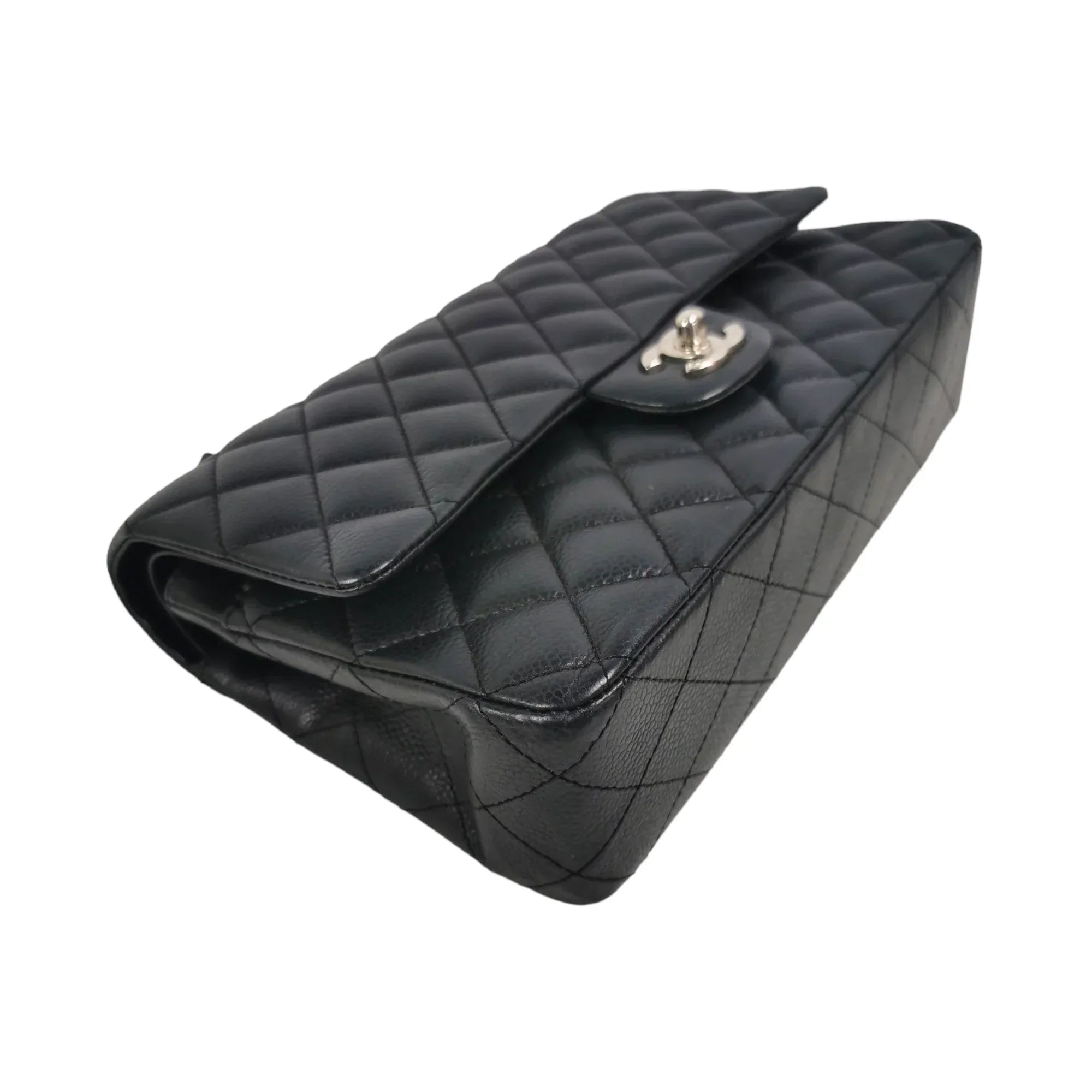 Chanel Classic Double Flap Medium Black Caviar SiLouis Vuittoner