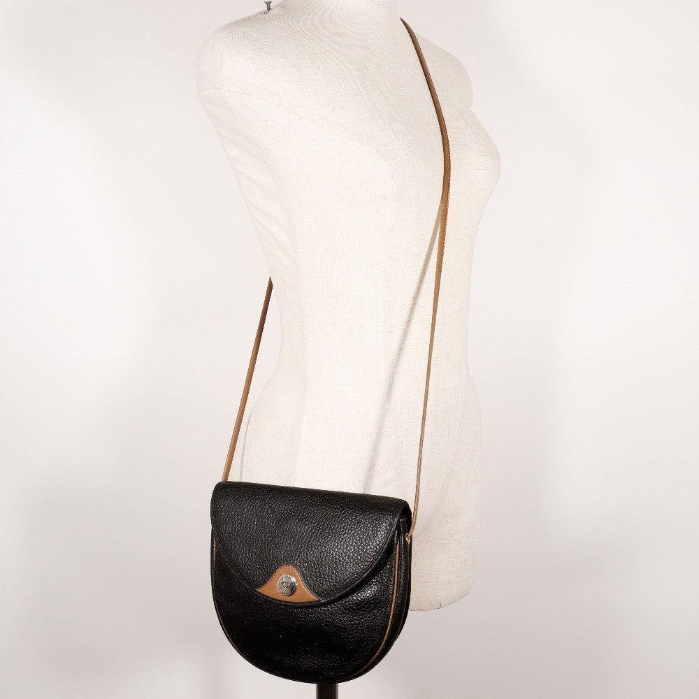 Christian Dior Cd Shoulder Bag Leather Black Leather Shoulder Bag Bag (Pre-Owned)