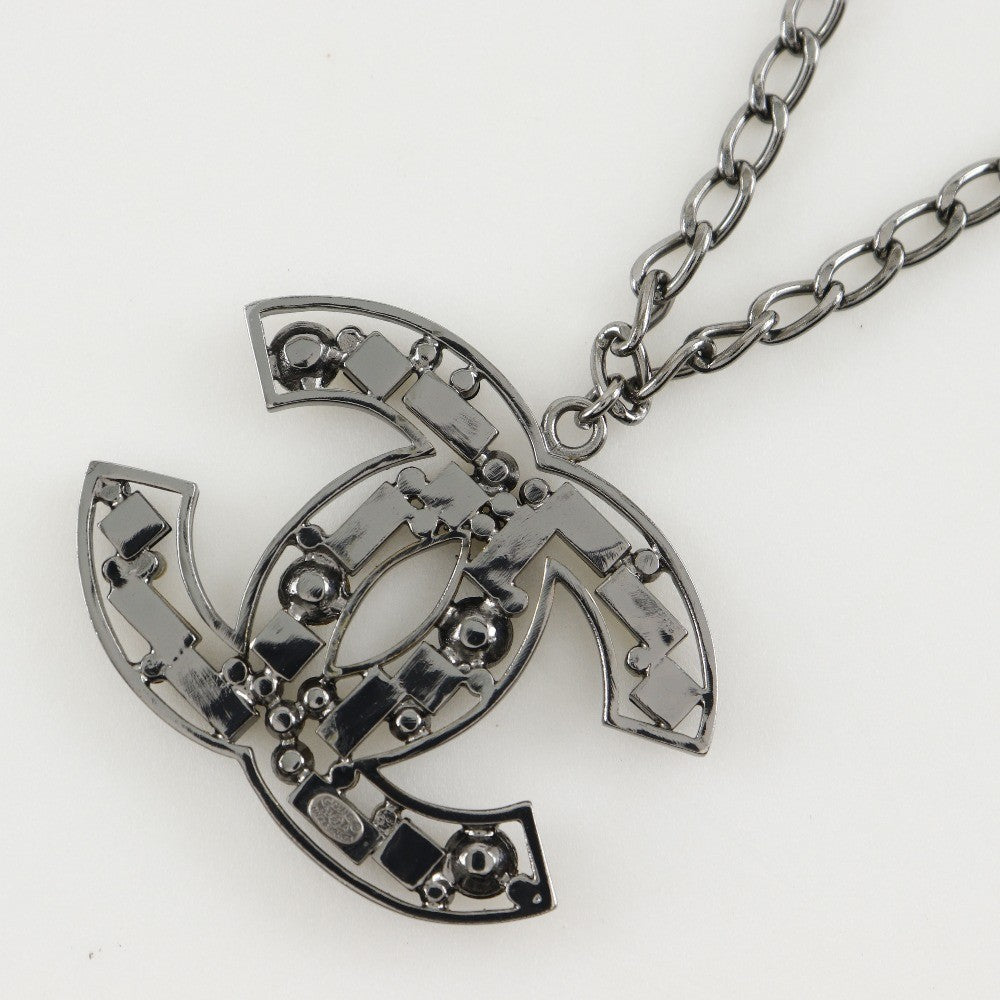 Chanel Cc Pendant Necklace Metal With Crystals Silver Metal Necklace Jewelry