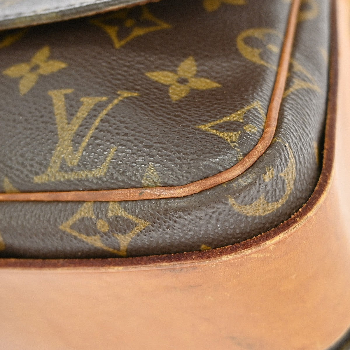 Louis Vuitton Cartouchiere Handbag Monogram Canvas Brown Canvas Shoulder Bag