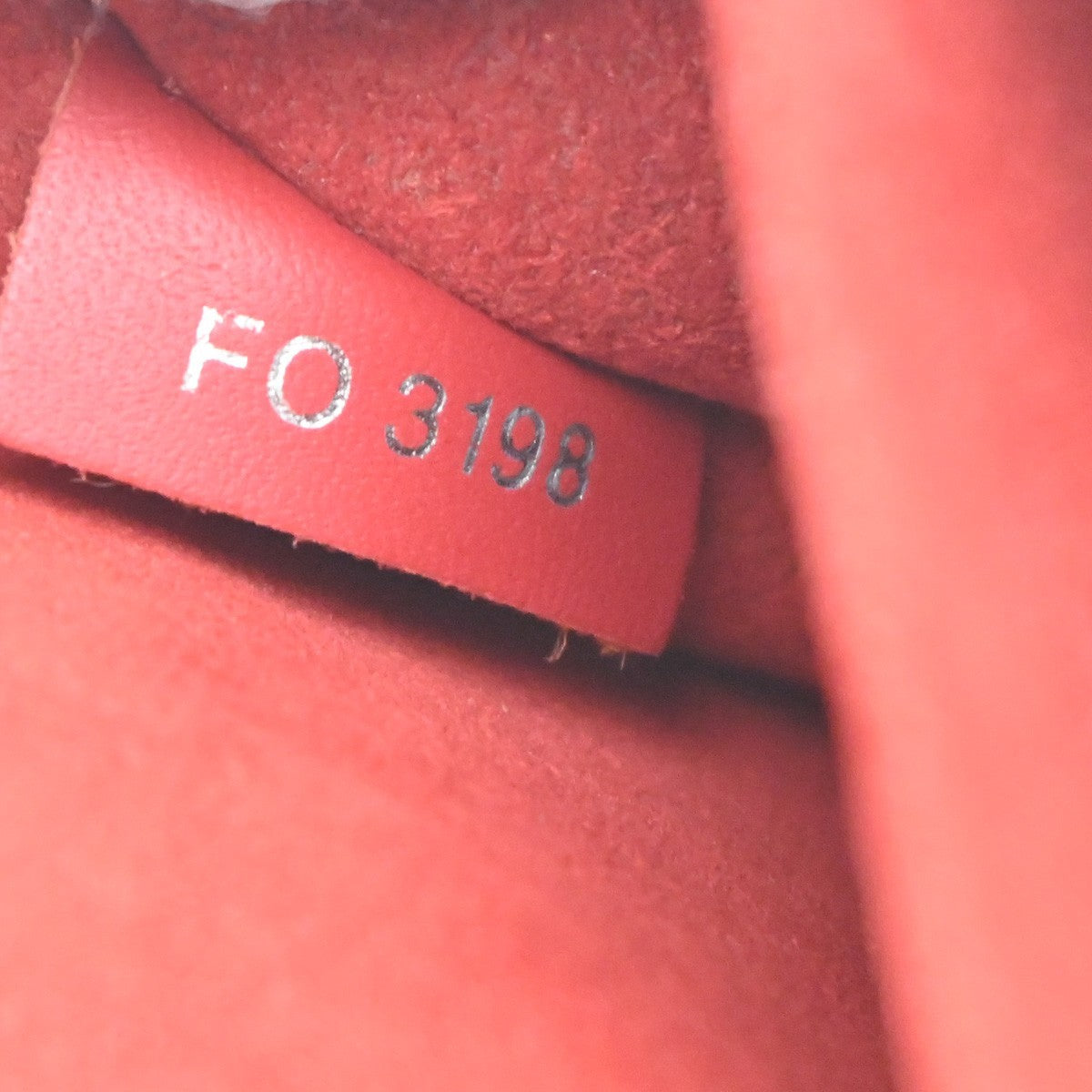 Louis Vuitton Very Messenger Monogram Leather Red Leather Shoulder Bag