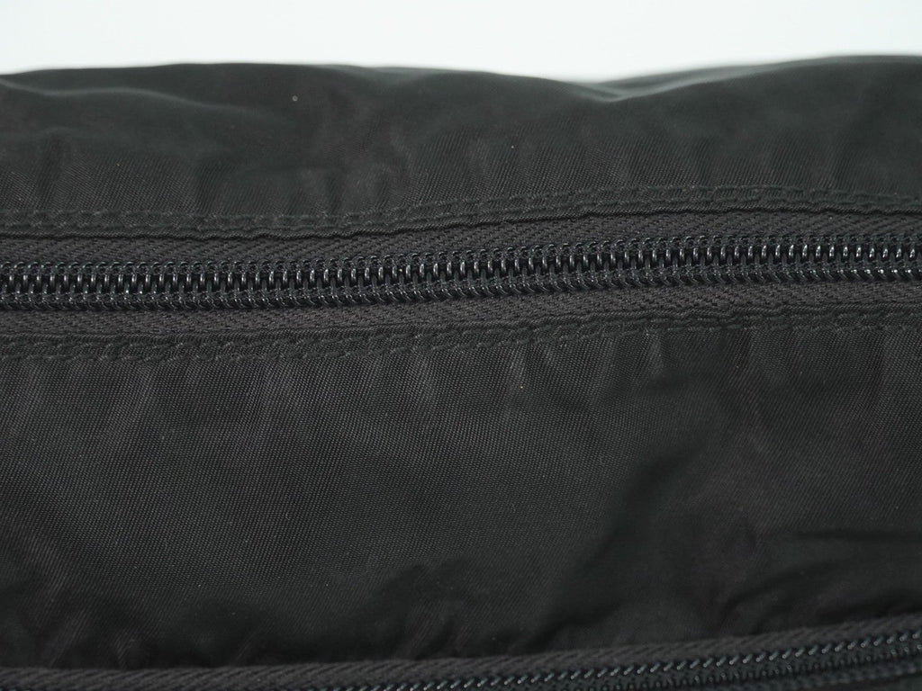 Prada Front Zip Messenger Bag Tessuto Black Nylon Shoulder Bag Bag