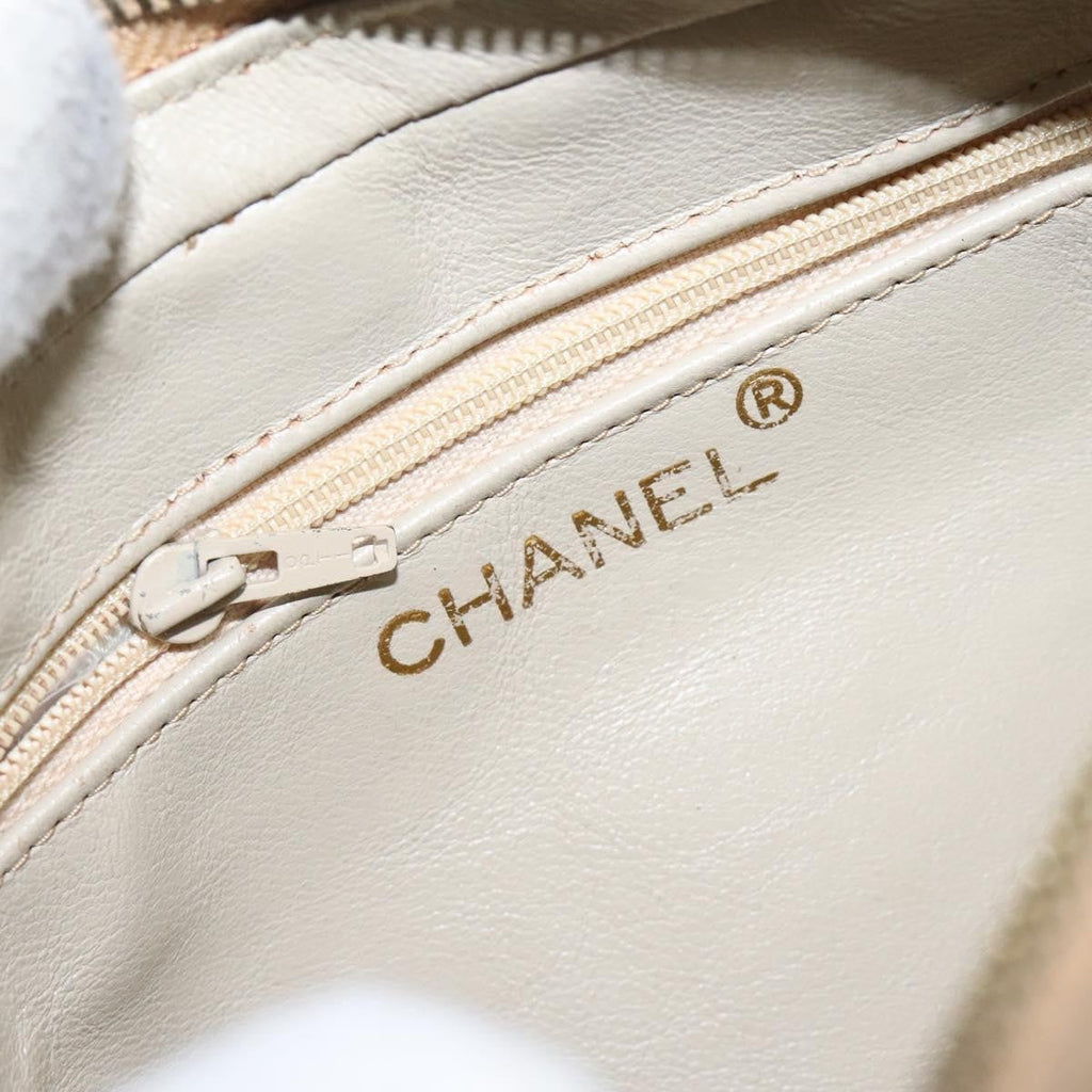 Chanel Vintage Diamond Cc Camera Bag Quilted Leather Beige Leather Shoulder Bag Bag