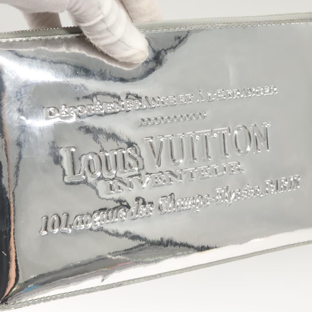 Louis Vuitton Pochette Plate Monogram Mirror Silver Patent_Leather Clutche & Pouche Bag