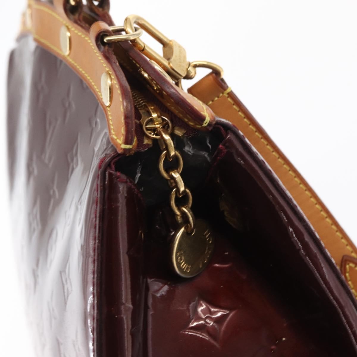 Louis Vuitton Brea Handbag Monogram Vernis Burgundy Patent_Leather Handbag