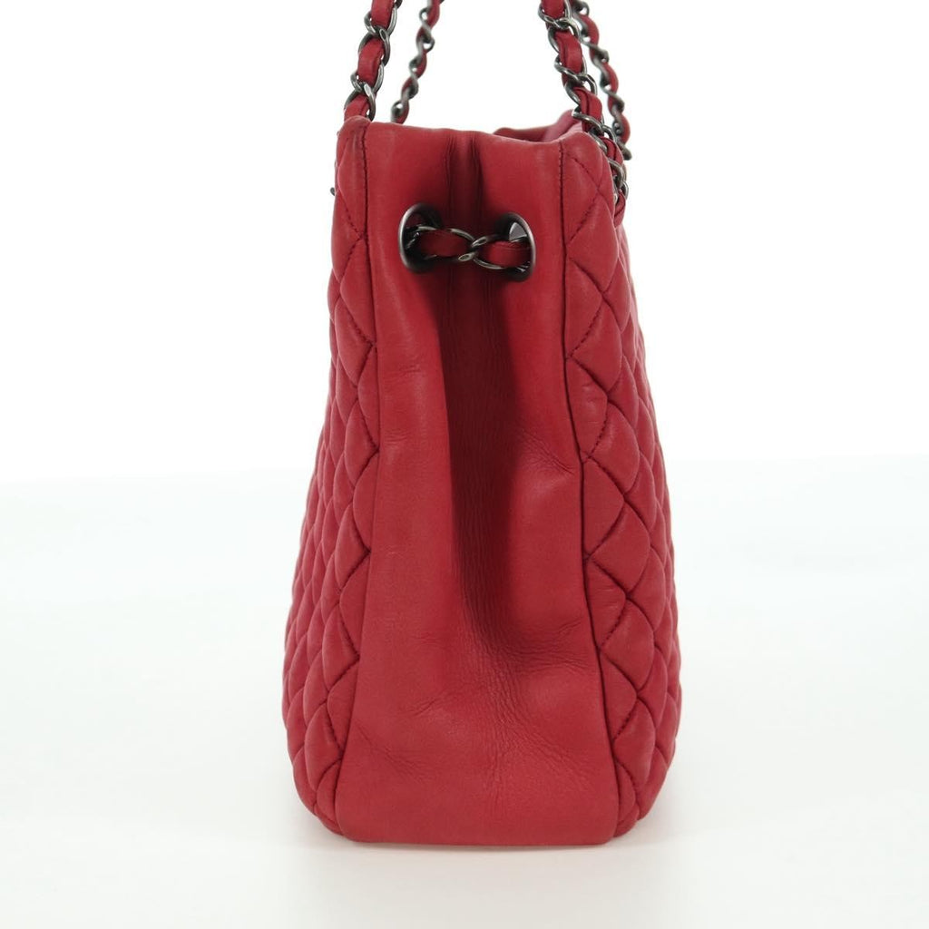 Chanel New Bubble Tote Quilted Calfskin Red Leather Tote Bag Bag