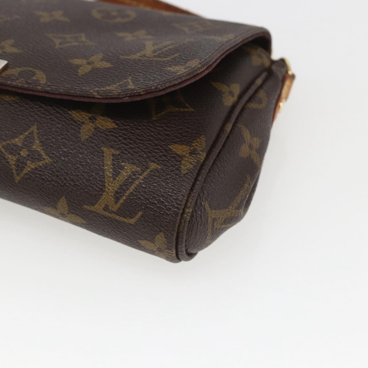 Louis Vuitton Favorite Handbag Monogram Canvas Brown Canvas Shoulder Bag