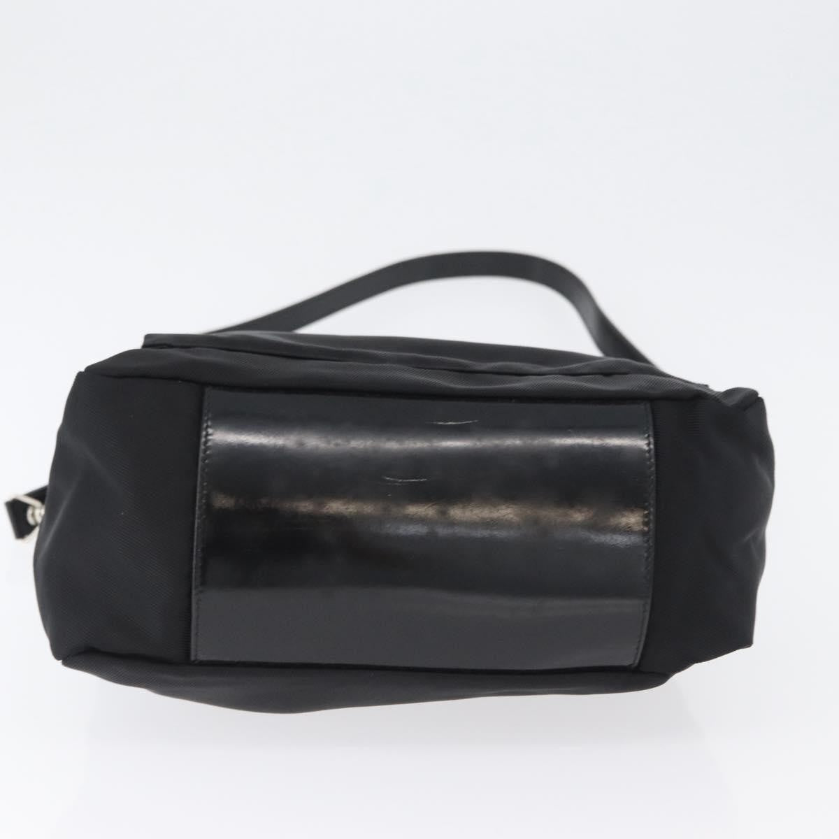 Gucci Vintage Bamboo Shoulder Bag Nylon Black Nylon Shoulder Bag Bag (Pre-Owned)