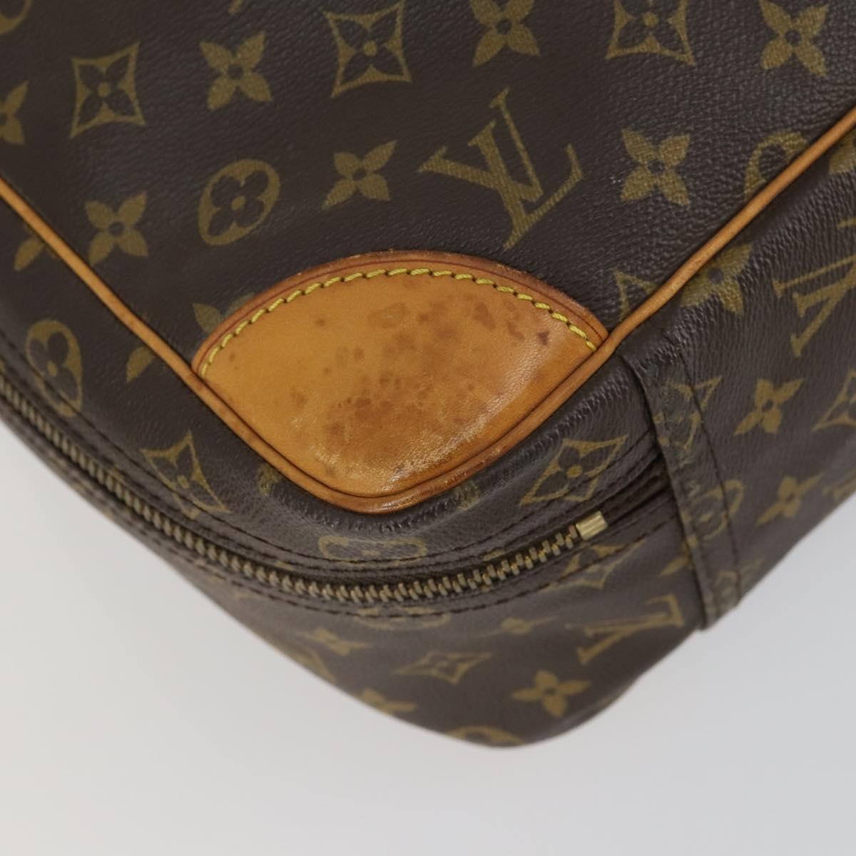 Louis Vuitton Sirius Handbag Monogram Canvas Brown Canvas Travel Bag