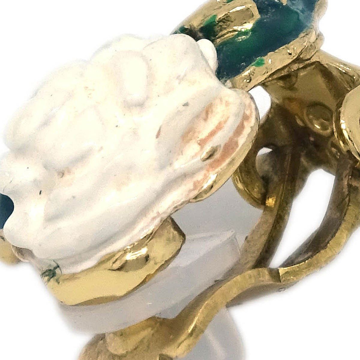 Chanel Vintage Cc Camellia Clip-On Earrings Metal Gold Gold_Plated Earrings Jewelry